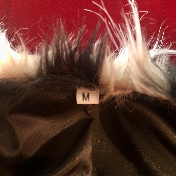 Multicolored Faux Fur Jacket. SOLD OUT on VENUS 🖤 - Picture 8 of 9